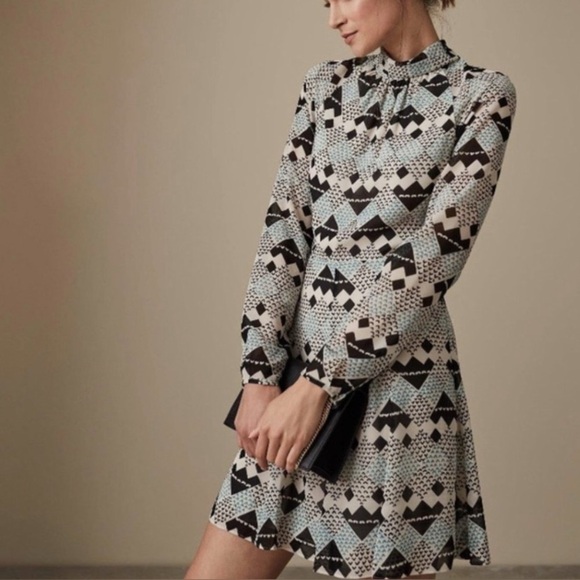 REISS Ardelle Geo Heart Mini Dress Long Sleeve Size 6 - Picture 4 of 12